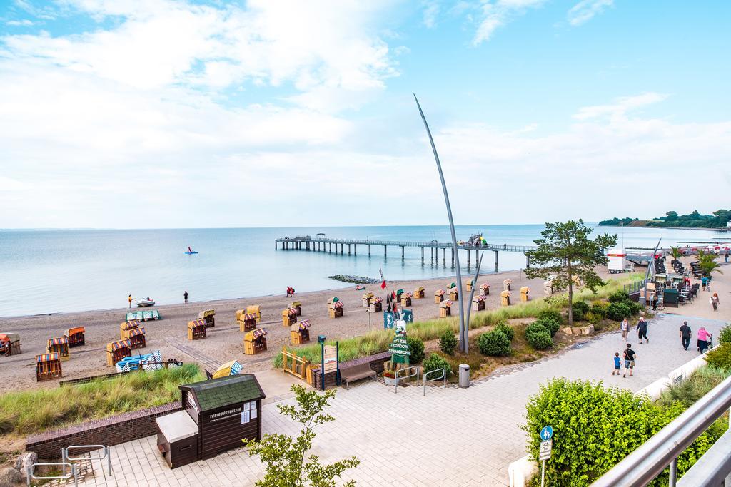 Strandhotel Luv 蒂门多弗施特兰德 外观 照片