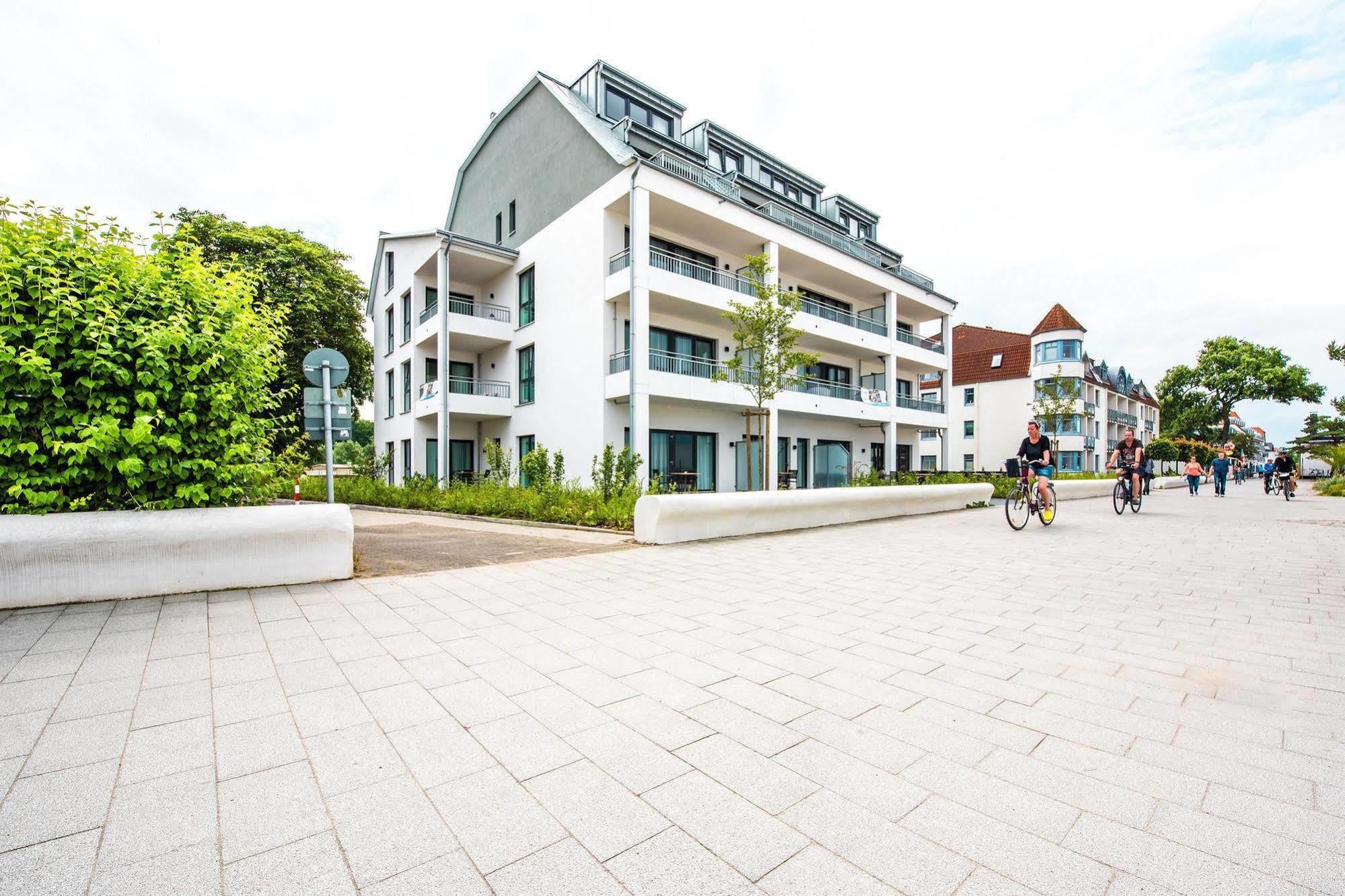 Strandhotel Luv 蒂门多弗施特兰德 外观 照片